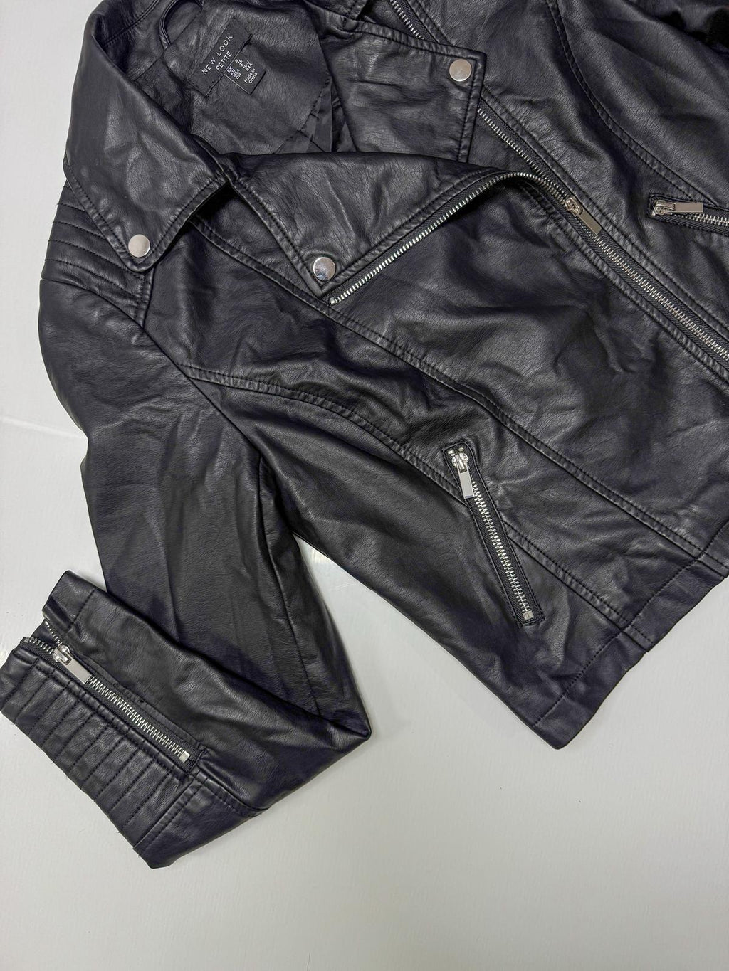 Chaqueta Biker Negra Efecto Piel